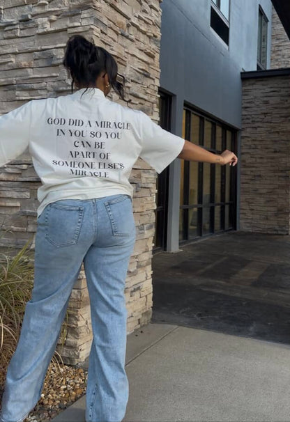 MIRACLE IN MOTION Signature Tee (White/Oversized)