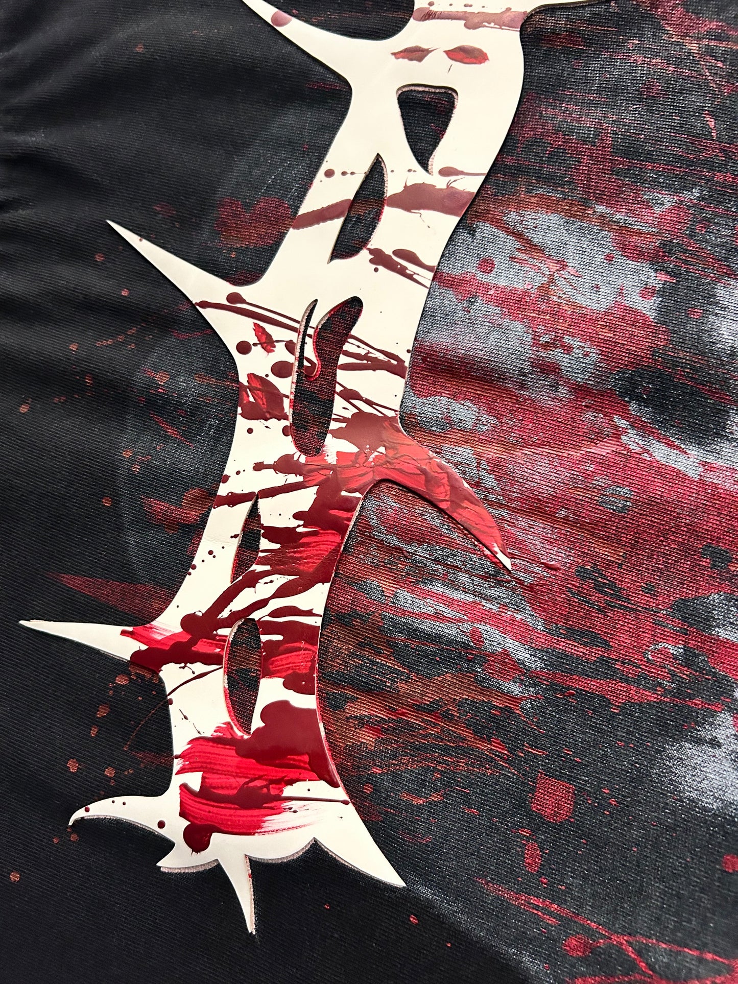 THE THORNS & TRUTH TEE