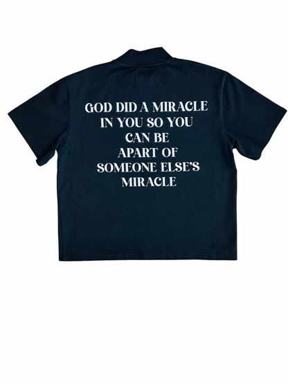 MIRACLE IN MOTION Signature Tee (Black/Oversized)
